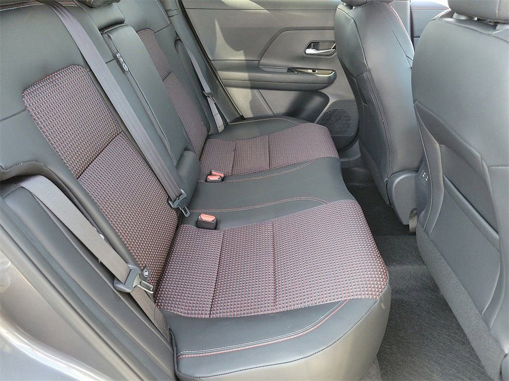 New 2026 Nissan Kicks SR w/ SR Premium Package image 14