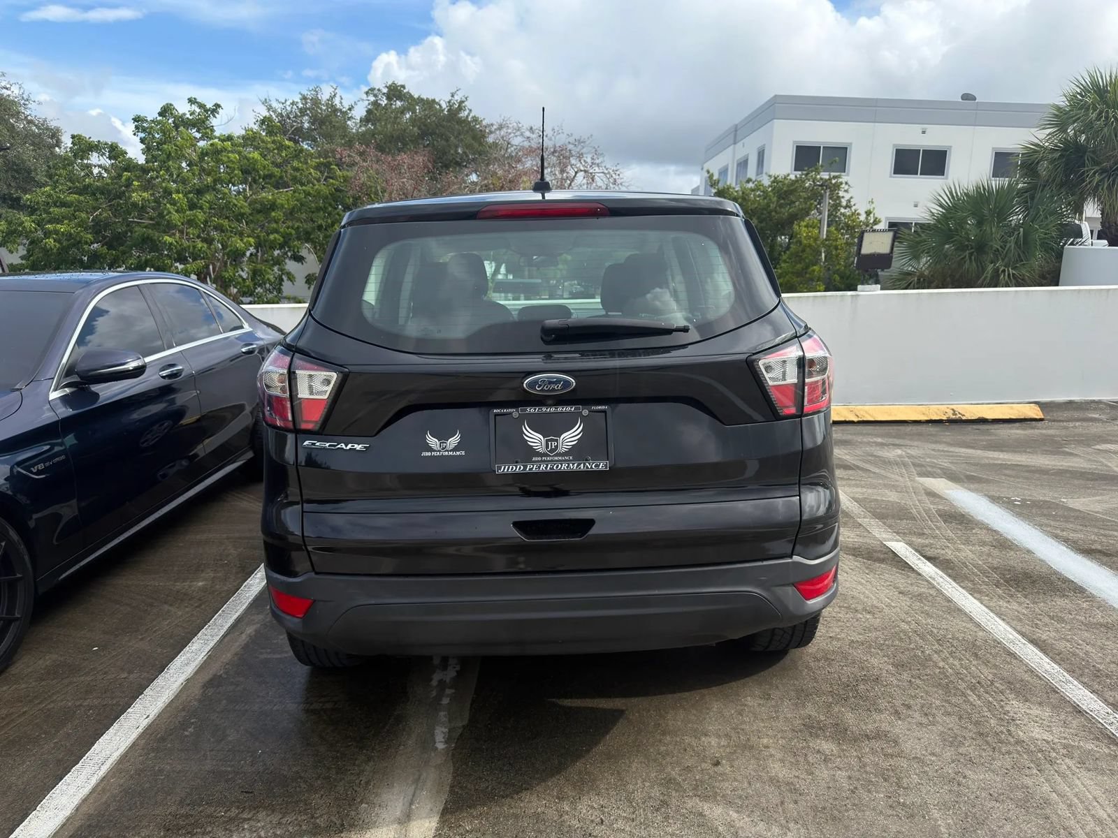 Used 2018 Ford Escape S FWD image 4
