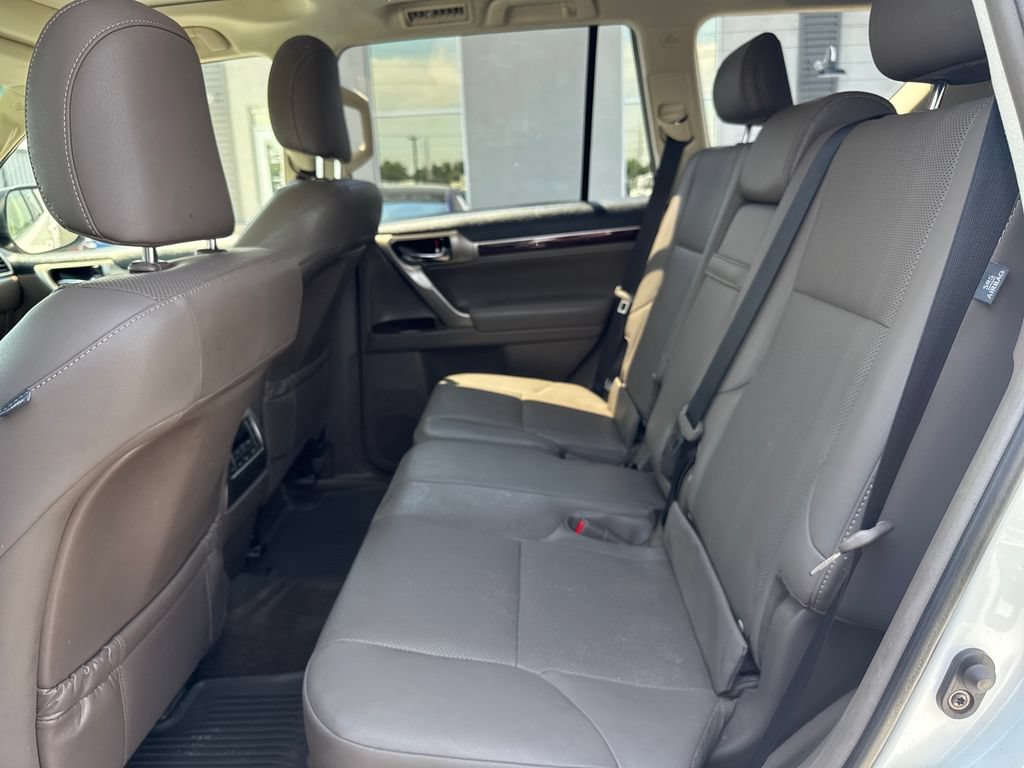 Used 2019 Lexus GX 460 AWD/4WD image 27