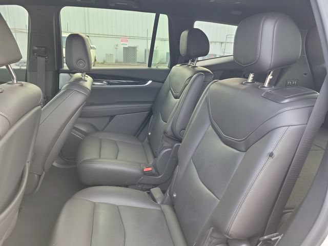 Certified 2023 Cadillac XT6 Premium Luxury FWD image 16