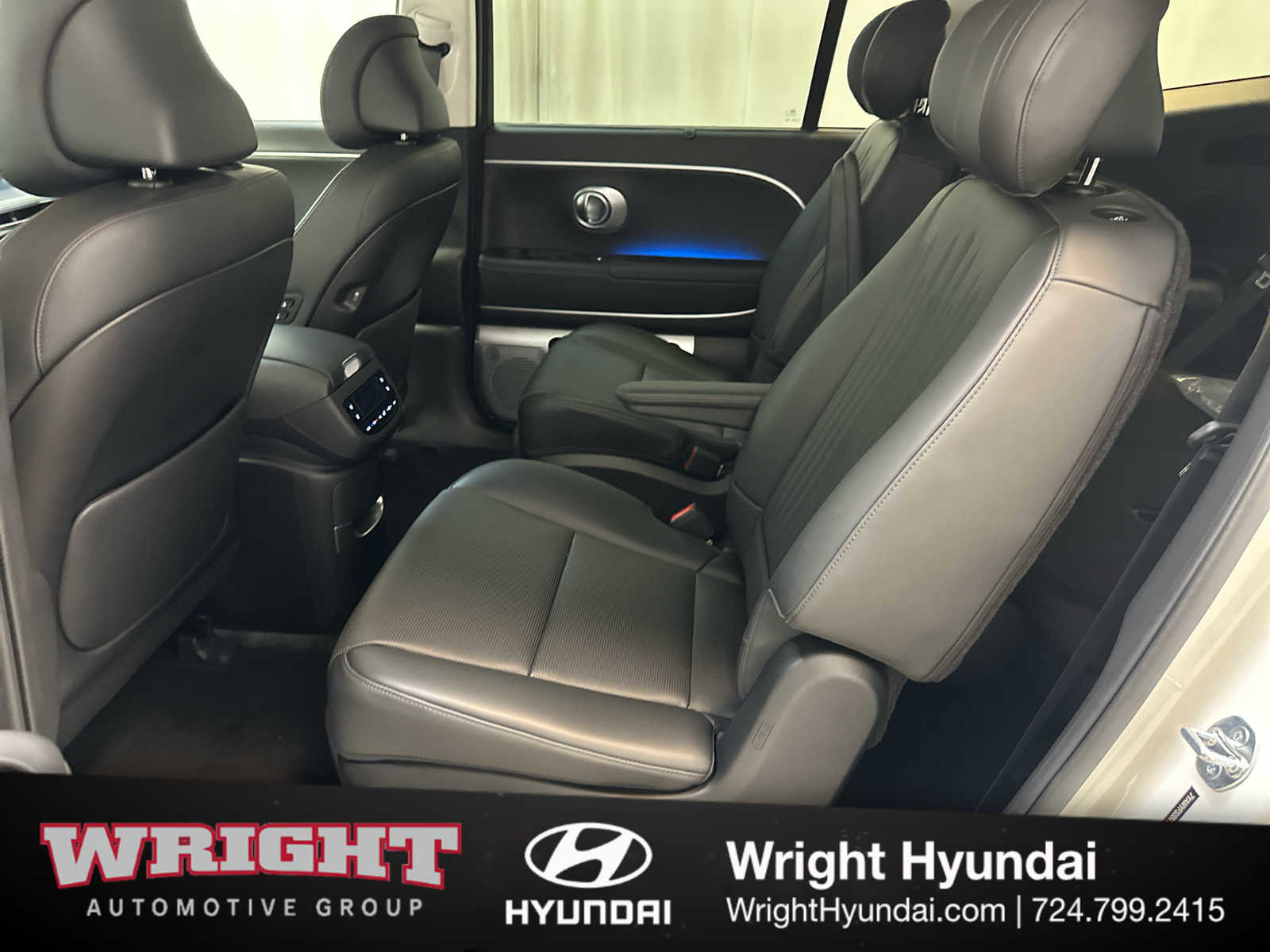 New 2026 Hyundai Ioniq 9 Calligraphy w/ Tow & Go Package image 9
