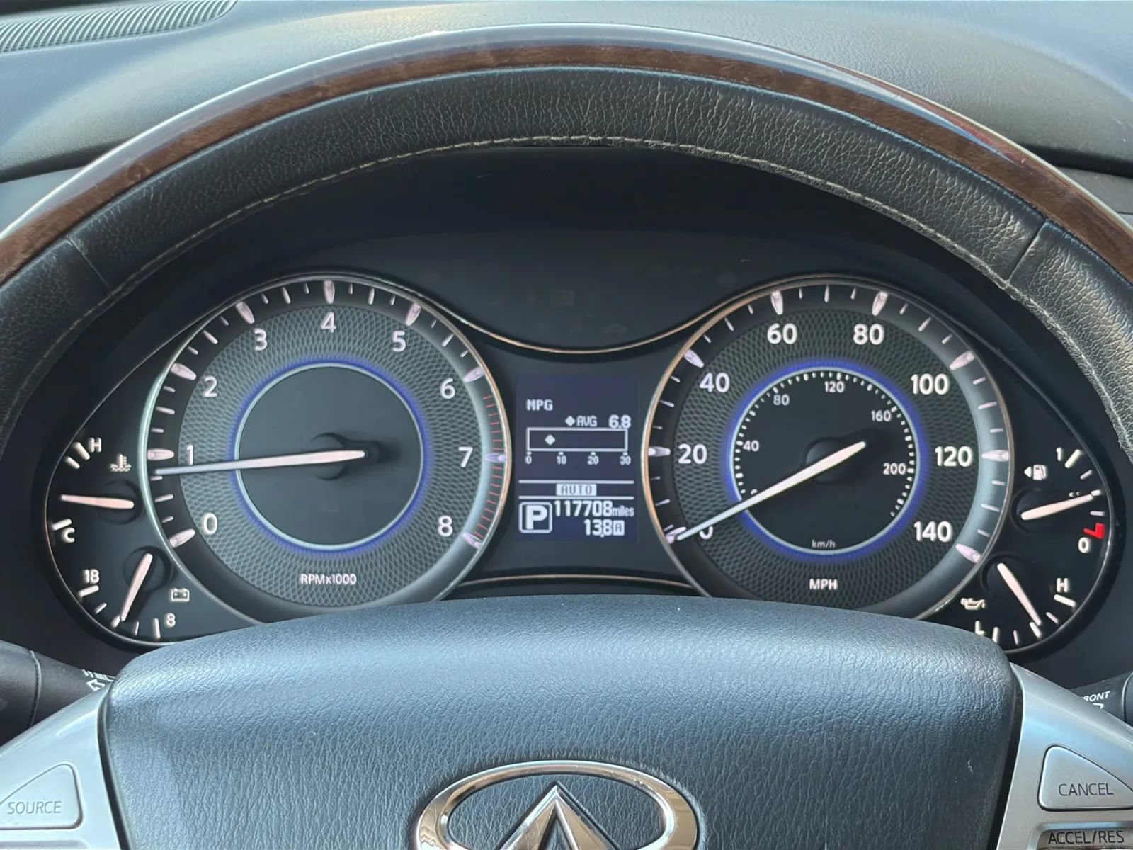 Used 2016 INFINITI QX80 4WD w/ All Season Package image 34