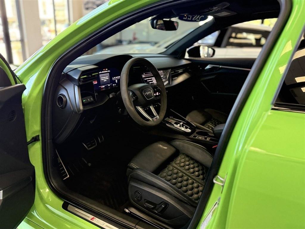 Used 2022 Audi RS 3 AWD/4WD image 23