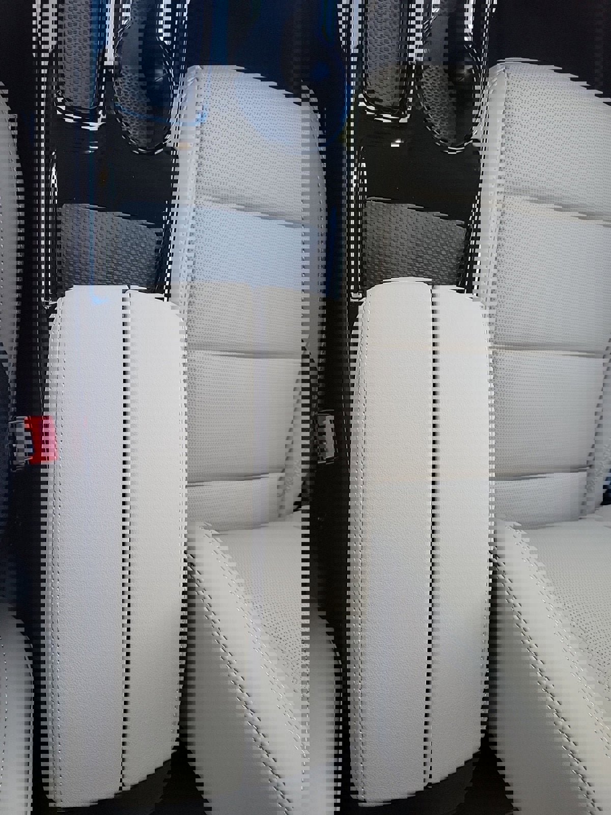 New 2026 Buick Envision Preferred image 17