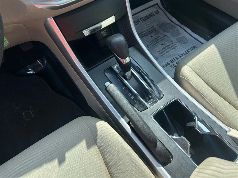 Used 2015 Honda Accord LX image 14