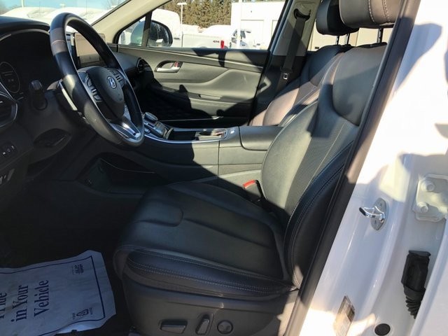 Used 2023 Hyundai Santa Fe SEL Premium image 17