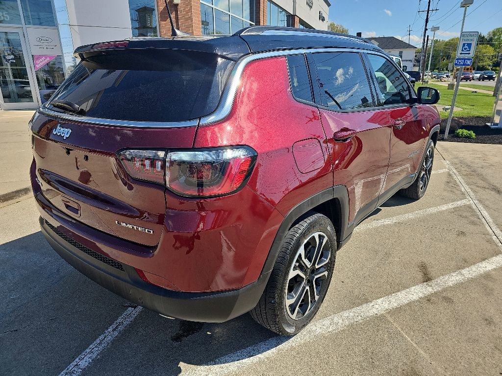 Certified 2022 Jeep Compass Limited AWD/4WD image 11