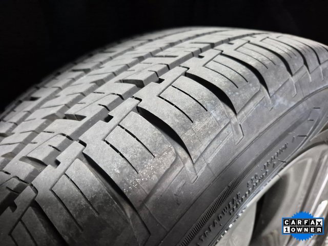 Used 2024 Toyota Venza Limited image 12