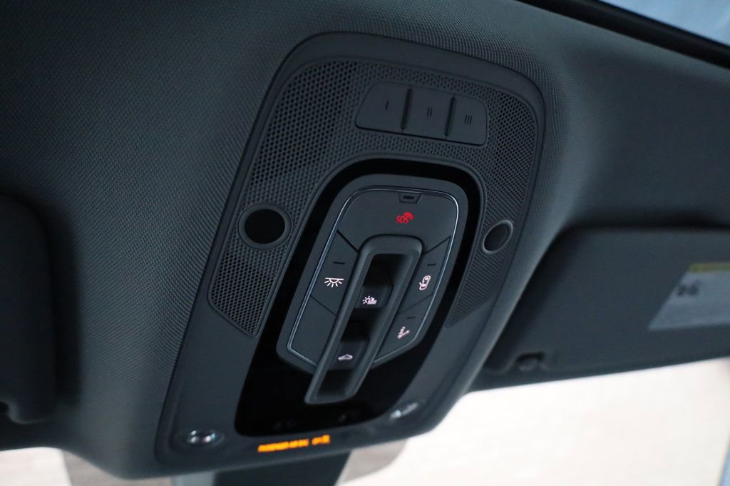 Used 2018 Audi Q5 2.0T Premium Plus w/ Premium Plus Package image 37