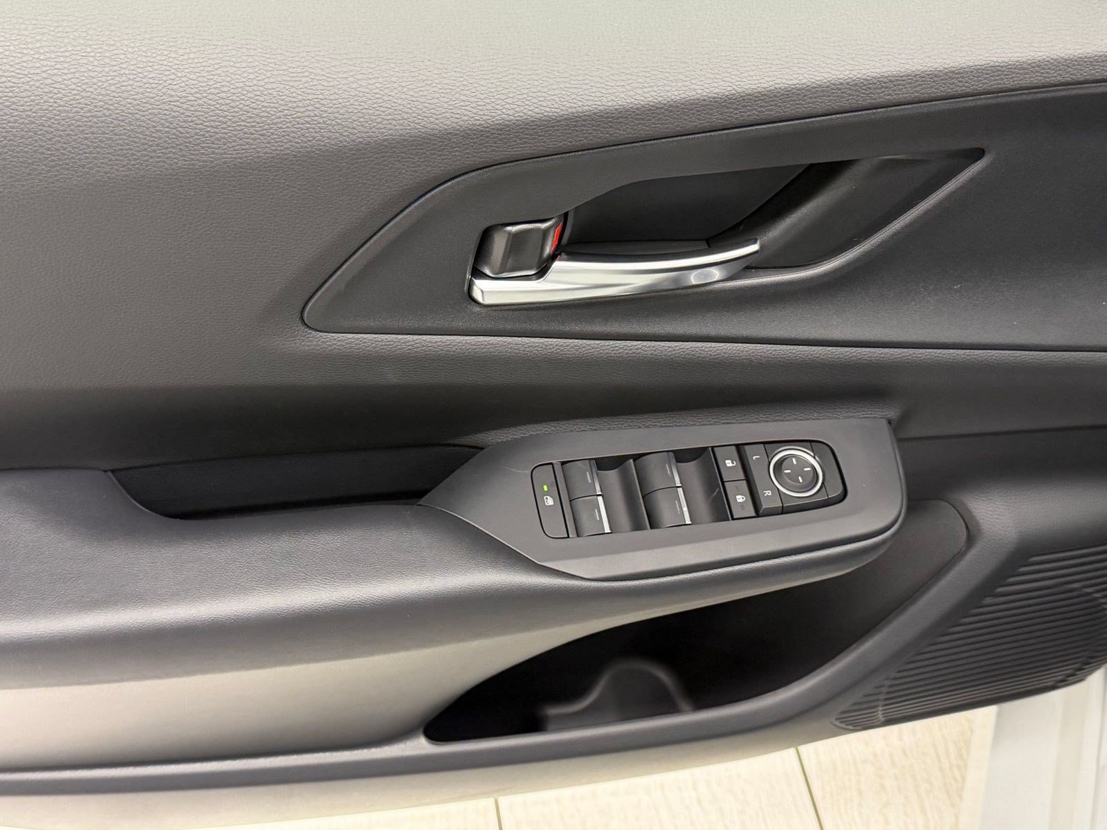 New 2026 Toyota Prius AWD image 11