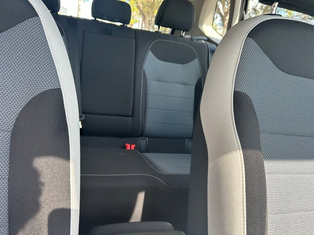 New 2026 Volkswagen Taos S image 32
