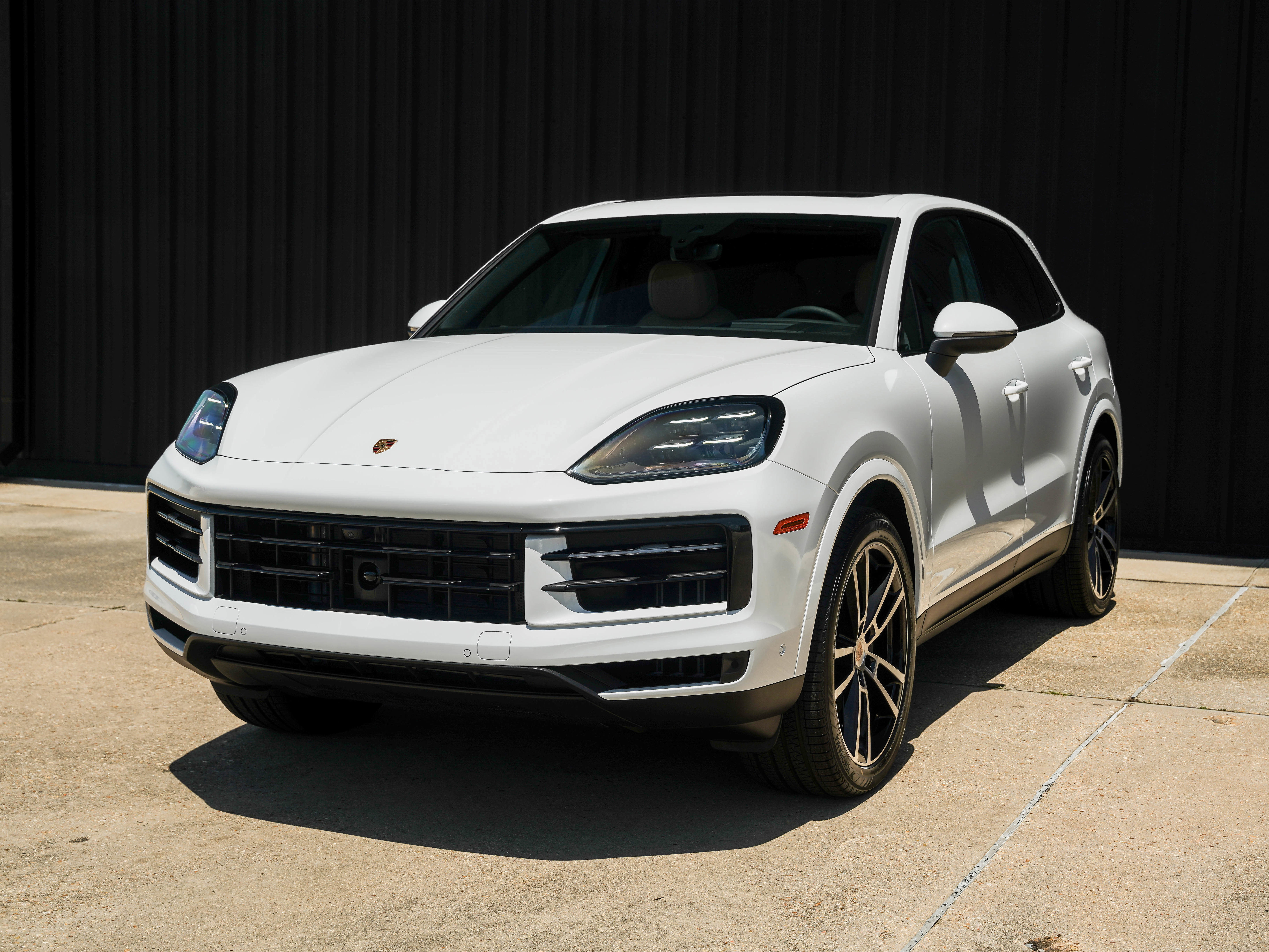 New 2025 Porsche Cayenne image 8