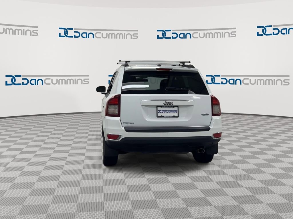 Used 2016 Jeep Compass Latitude image 7
