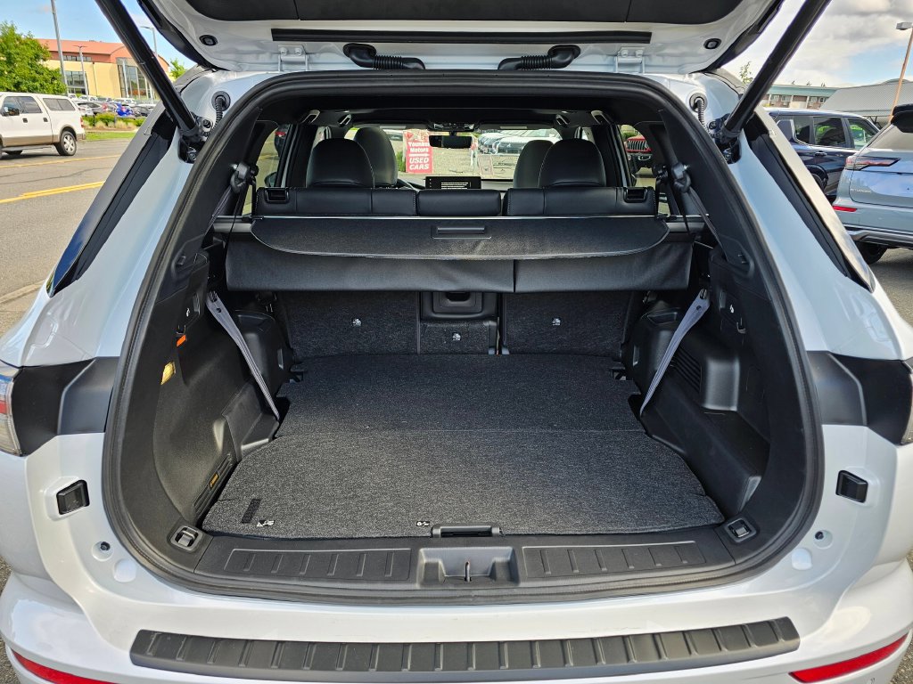 New 2026 Mitsubishi Outlander 4WD Plug-In Hybrid image 11