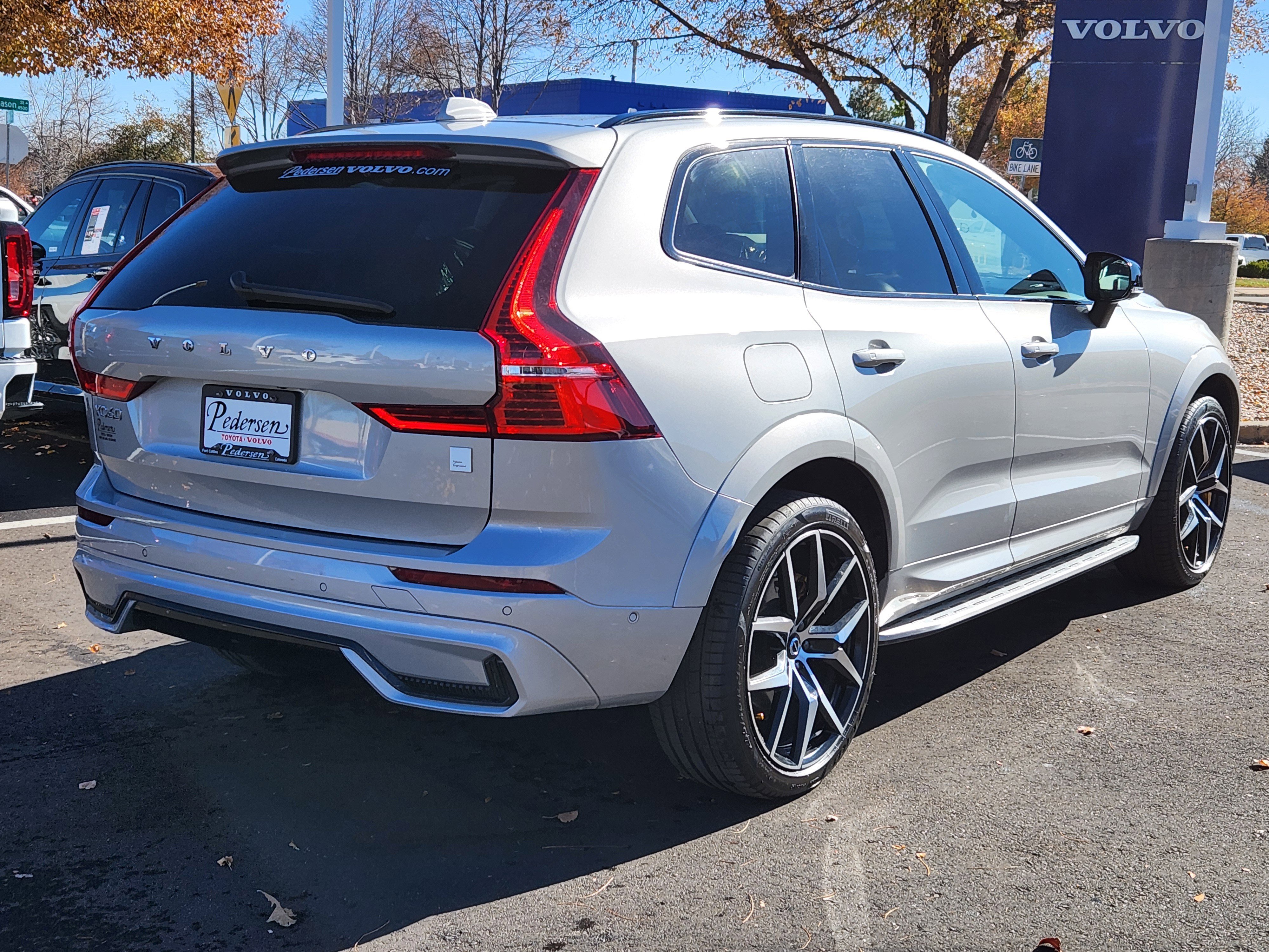 Certified 2025 Volvo XC60 T8 Polestar image 3