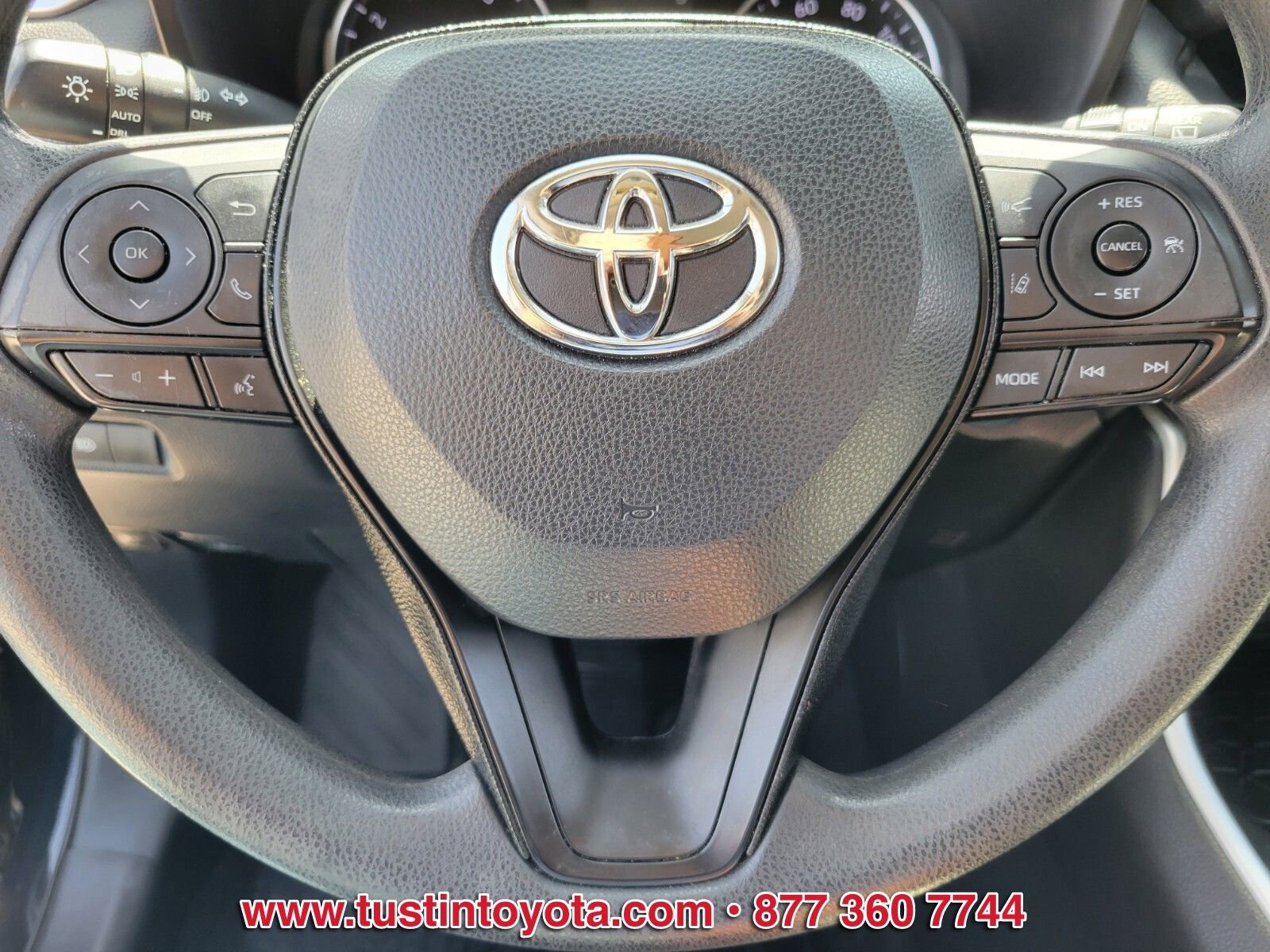 Certified 2020 Toyota RAV4 XLE w/ All Weather Liner Package image 18