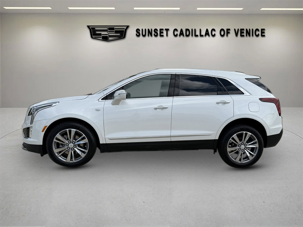 Certified 2025 Cadillac XT5 Premium Luxury AWD/4WD image 6