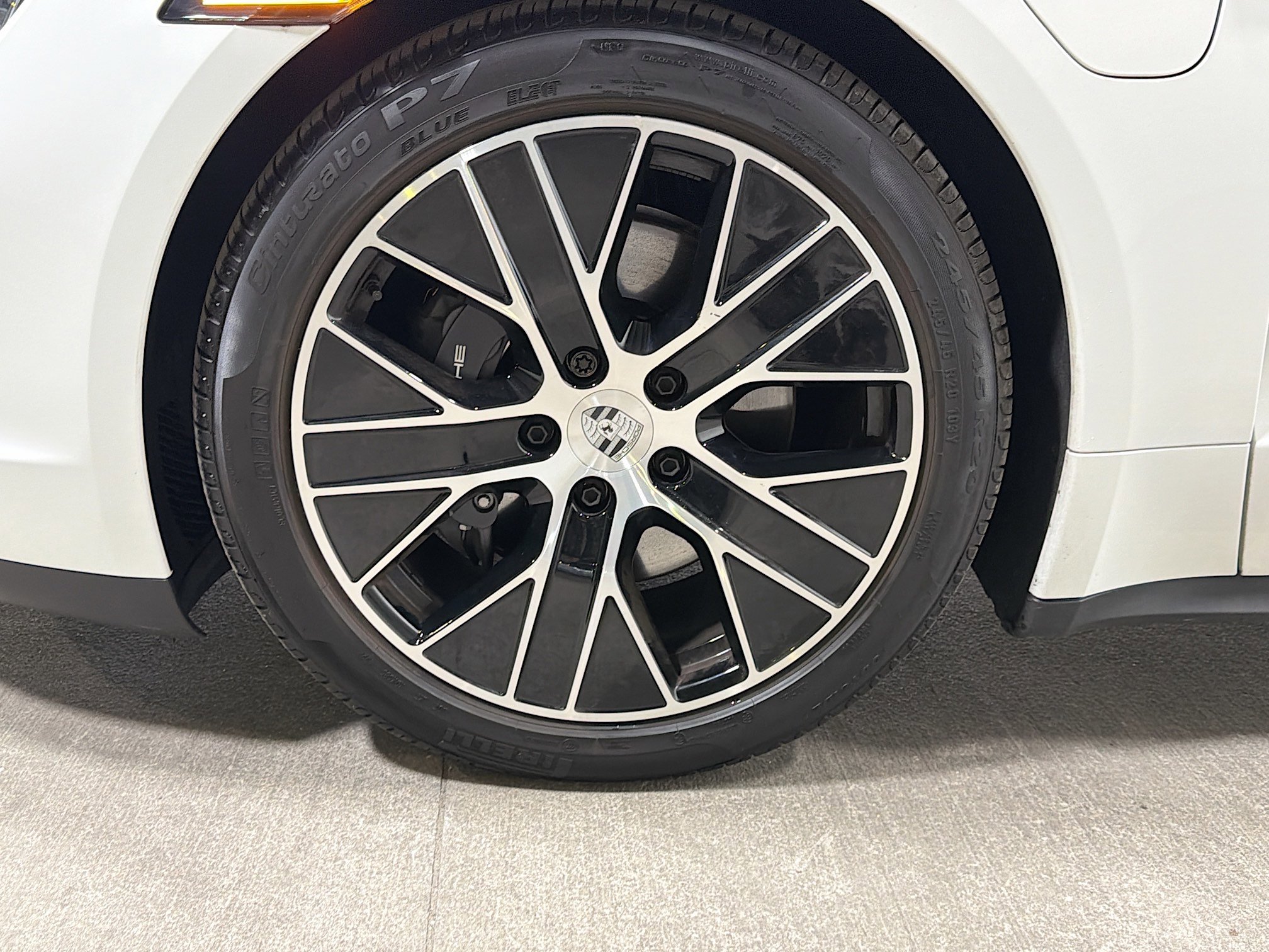 Certified 2025 Porsche Taycan image 40