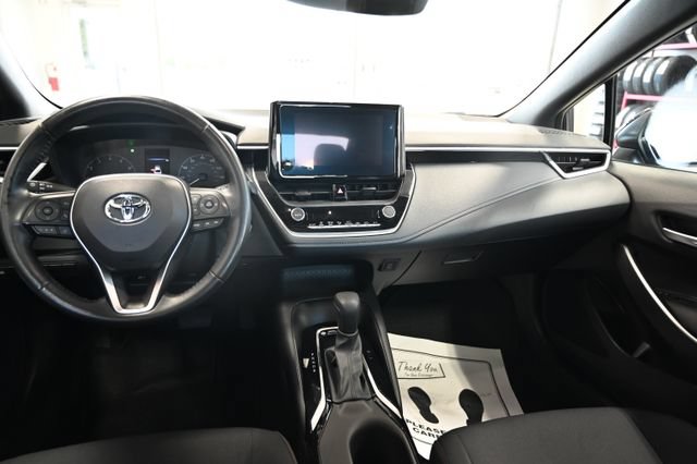 Used 2023 Toyota Corolla SE w/ SE Premium Package FWD image 13