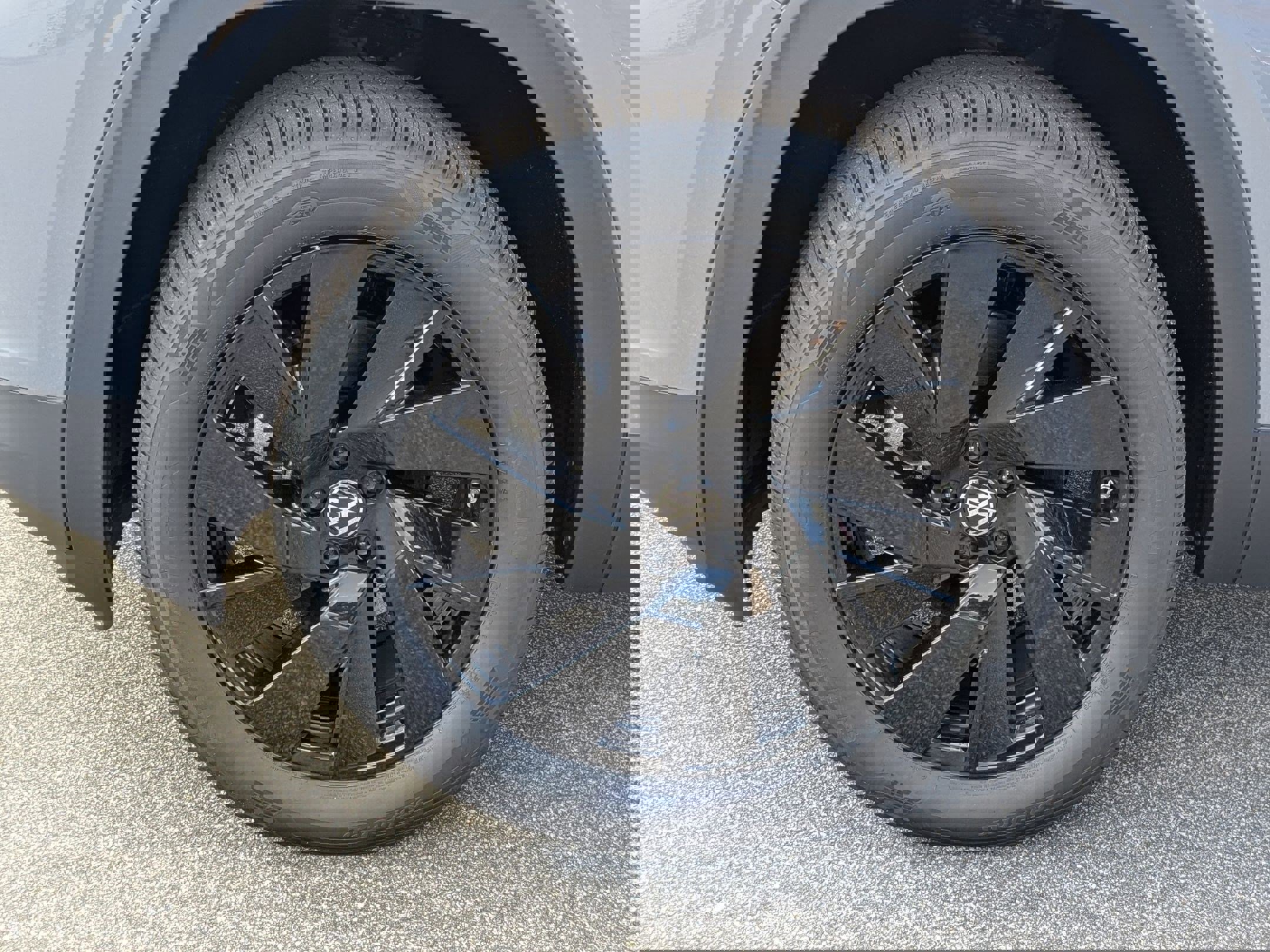 New 2026 Volkswagen Atlas Cross Sport SE image 10