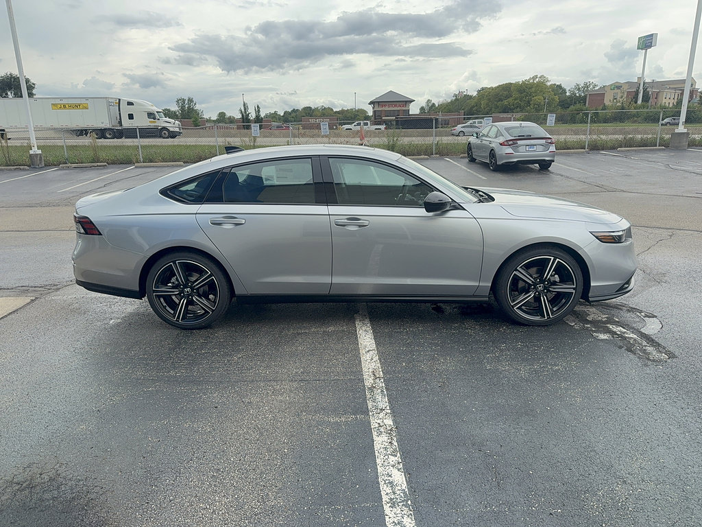New 2026 Honda Accord SE image 4