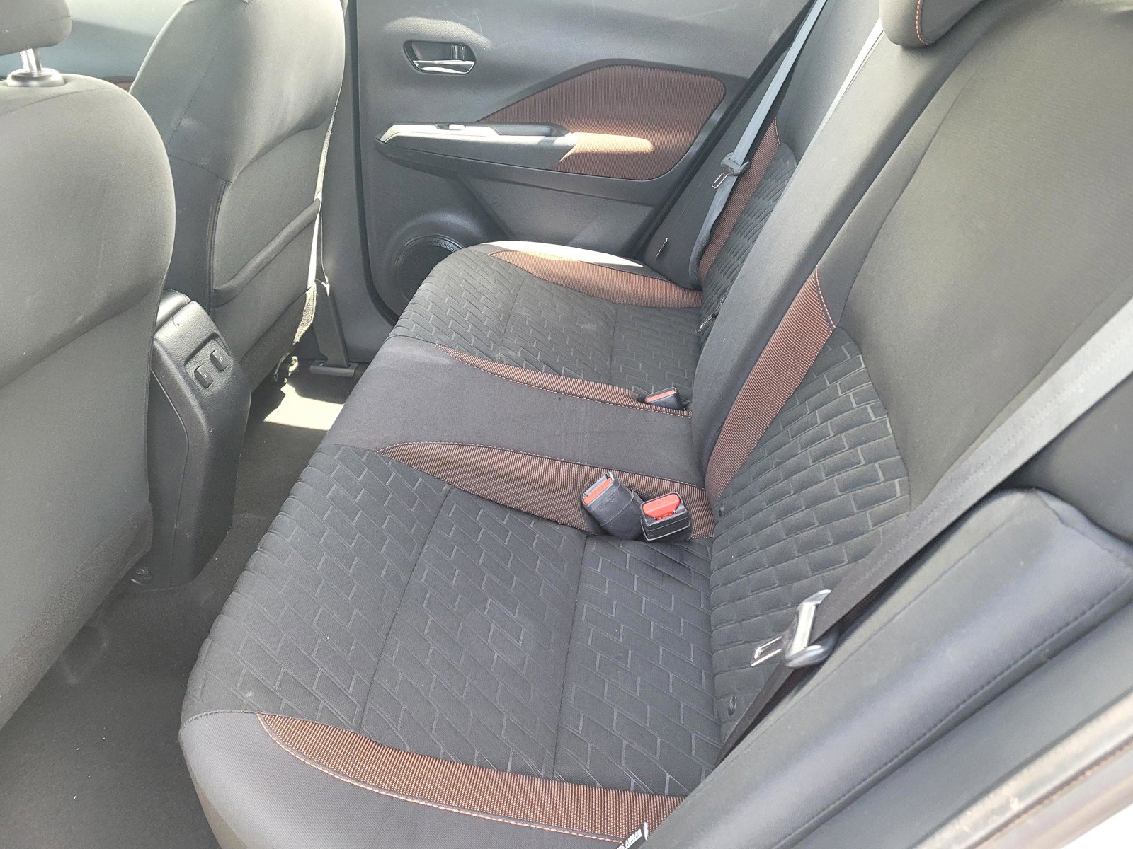 Certified 2021 Nissan Kicks SR FWD image 8