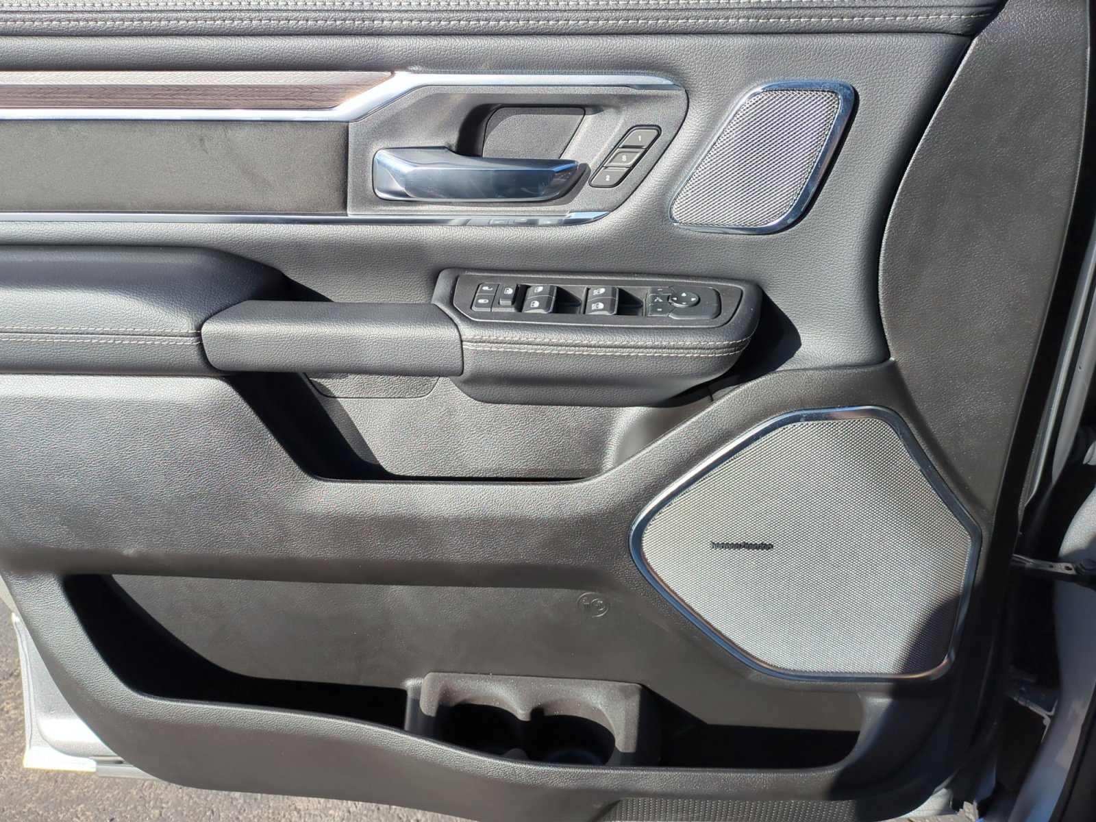 New 2026 RAM 1500 Laramie image 13