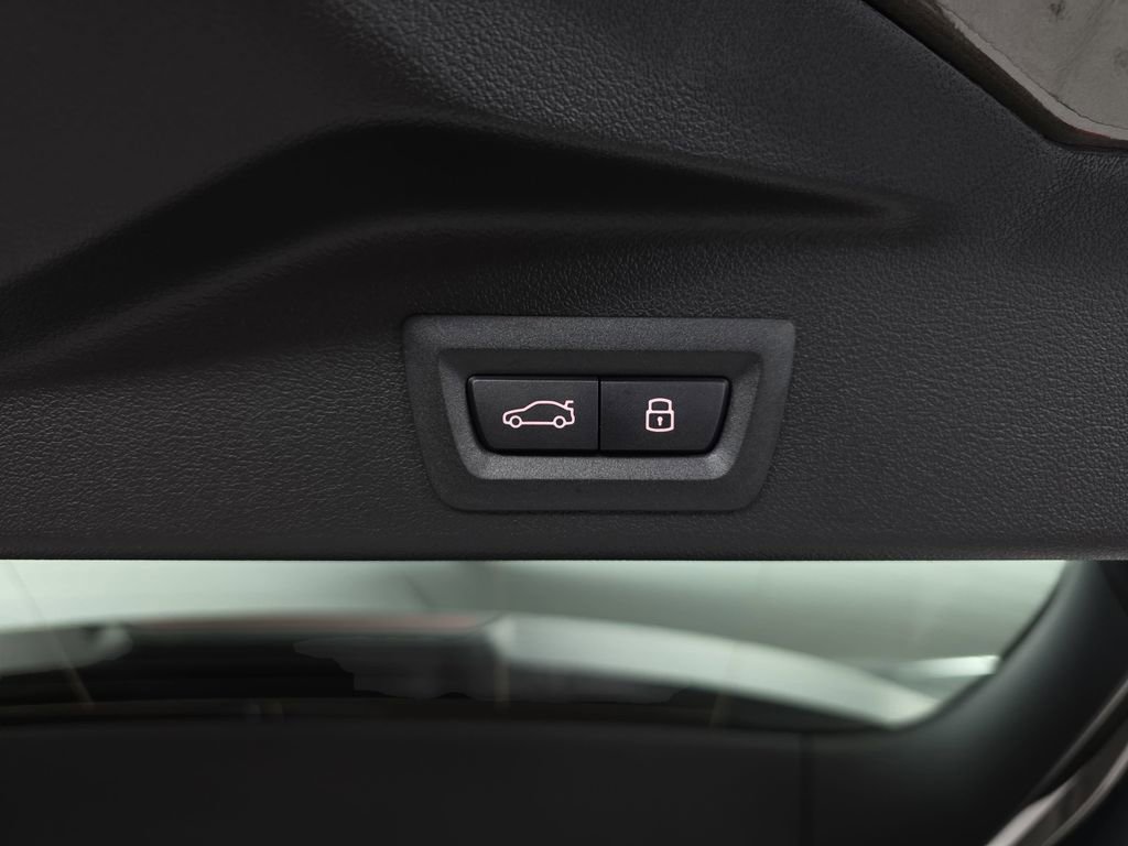 New 2026 BMW X5 xDrive50e w/ M Sport Package image 13