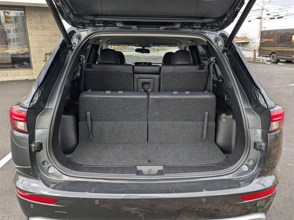 Used 2024 Mitsubishi Outlander SEL image 38