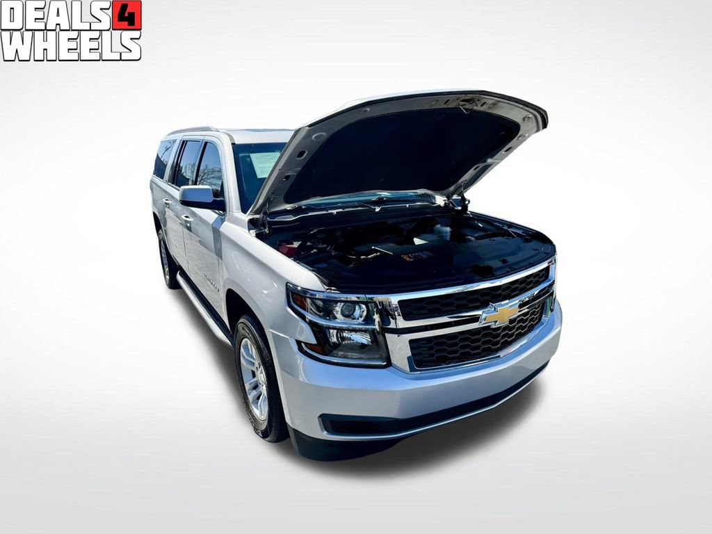 Used 2019 Chevrolet Suburban LT AWD/4WD image 4