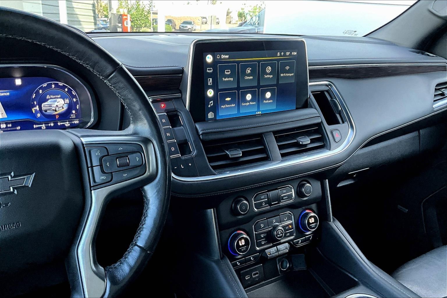 Used 2022 Chevrolet Tahoe Z71 w/ Z71 Off-Road Package image 6