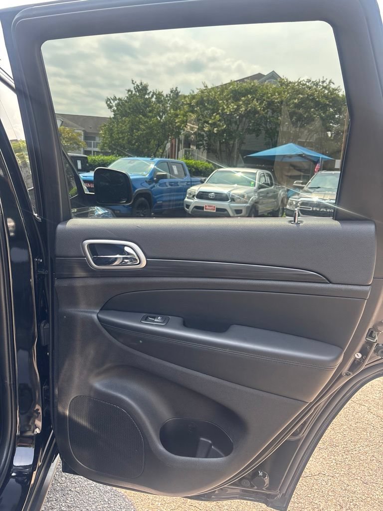 Used 2021 Jeep Grand Cherokee Laredo X RWD image 29