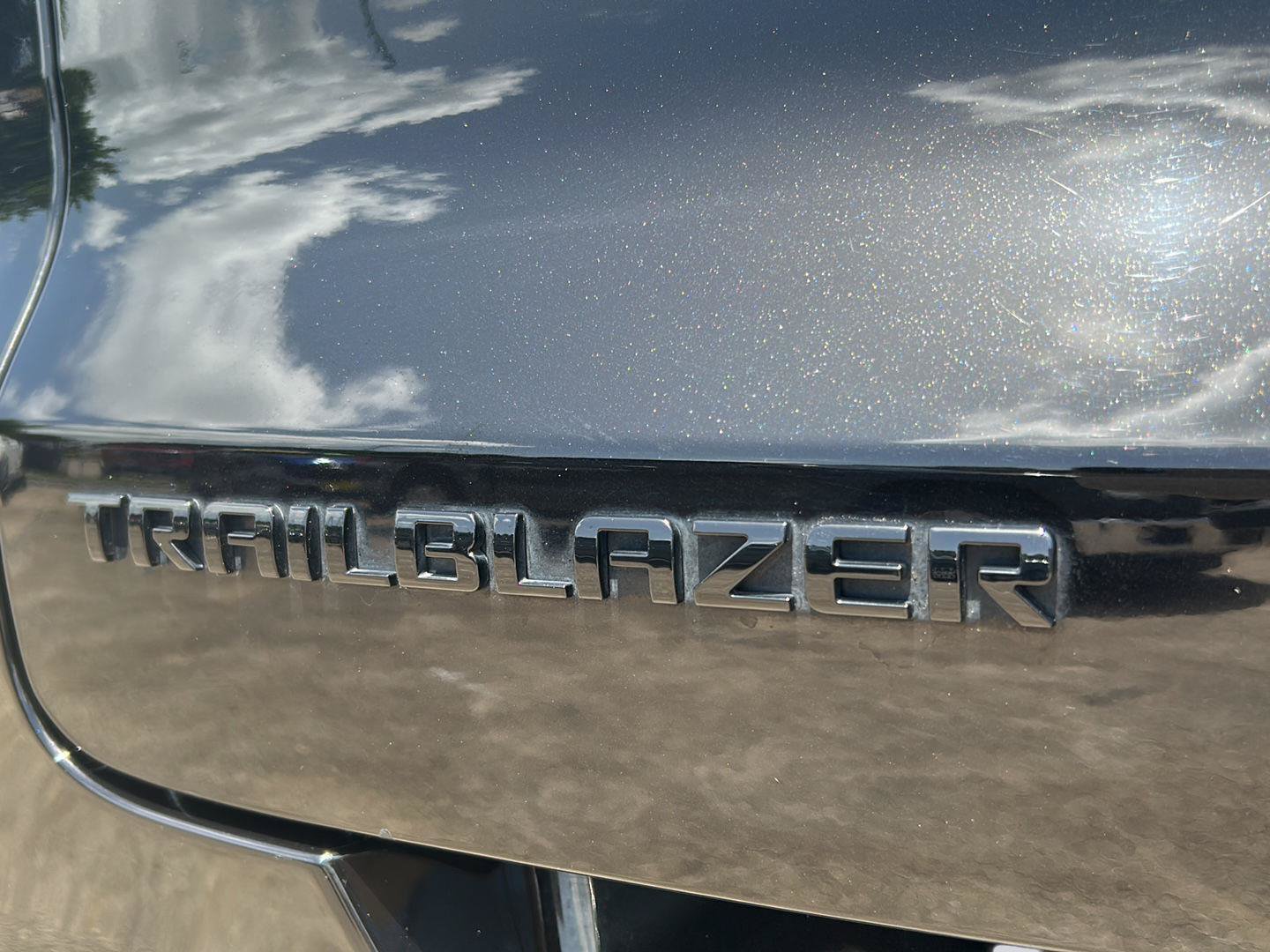 Used 2025 Chevrolet TrailBlazer RS w/ Convenience Package FWD image 31