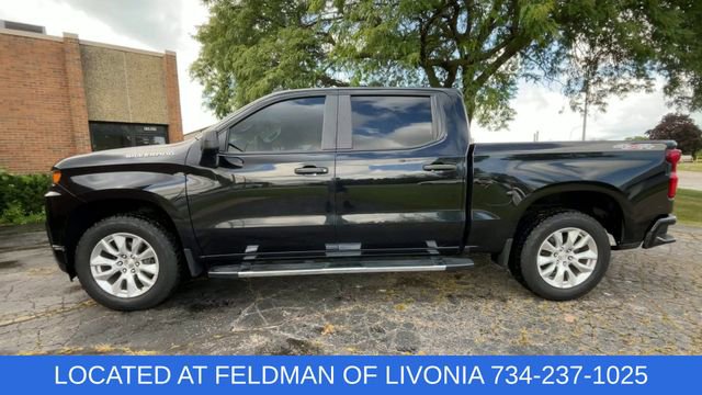 Used 2020 Chevrolet Silverado 1500 Custom w/ Custom Value Package image 5