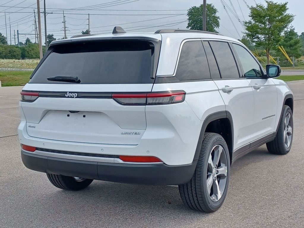 New 2026 Jeep Grand Cherokee Limited AWD/4WD image 4
