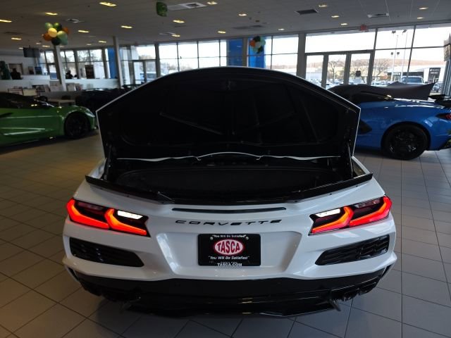 New 2025 Chevrolet Corvette E-Ray image 9