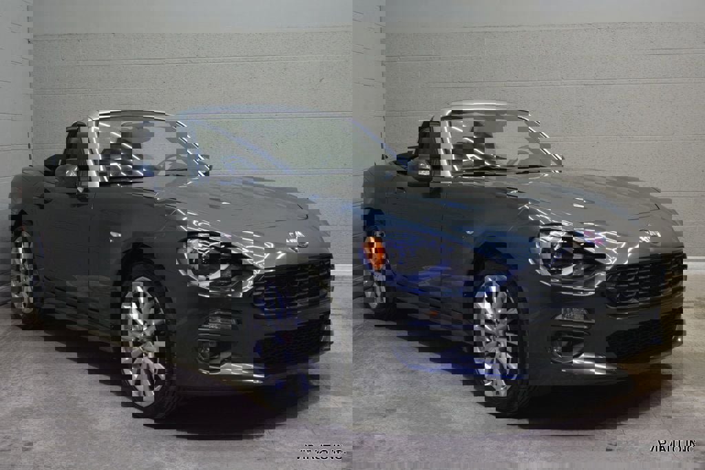 Used 2017 FIAT 124 Spider Lusso