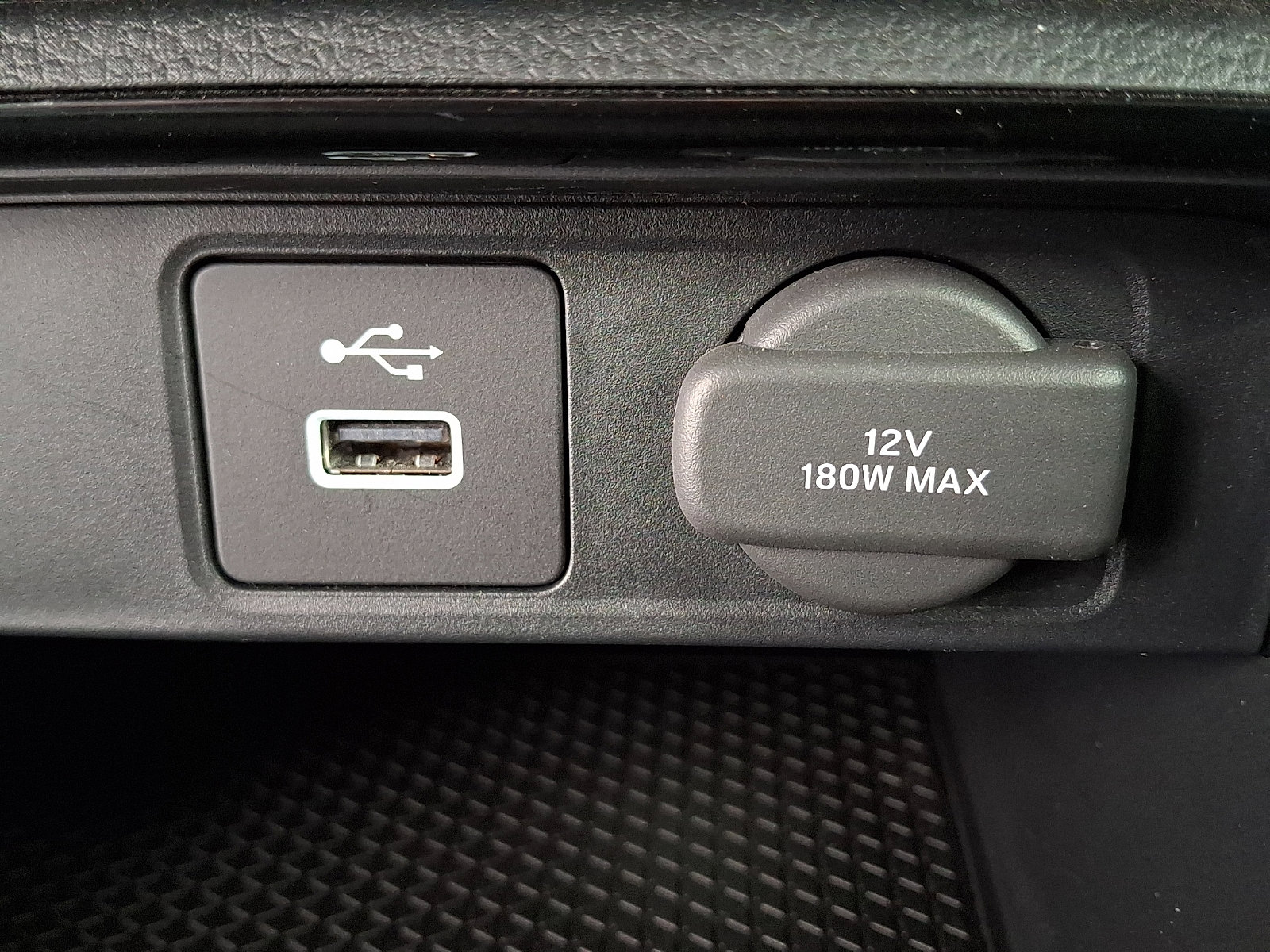 Used 2025 Honda CR-V LX image 24