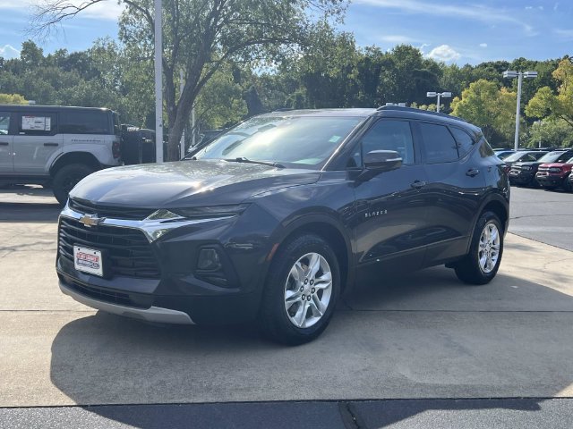 Used 2021 Chevrolet Blazer LT AWD/4WD image 2