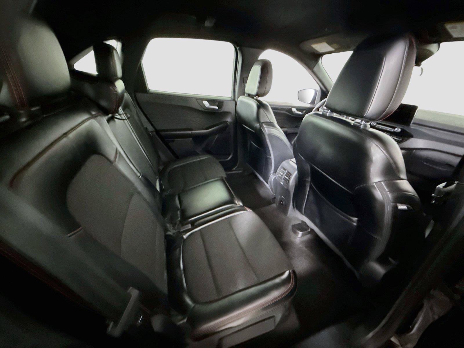 Used 2024 Ford Escape ST-Line AWD/4WD image 19