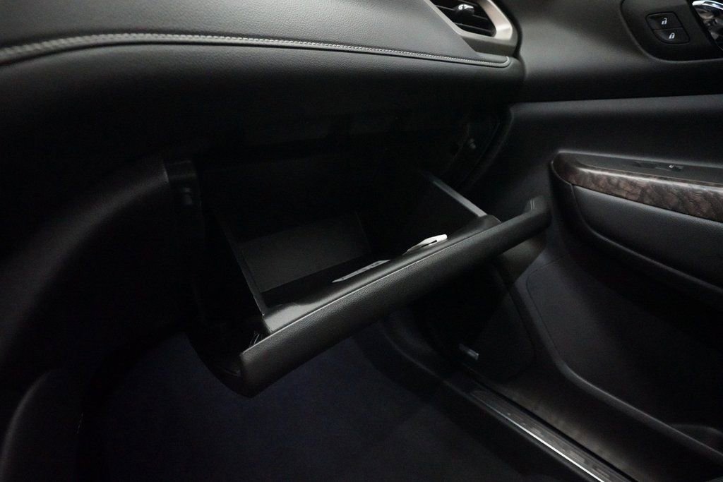 Used 2023 GMC Acadia Denali w/ Trailering Package image 30