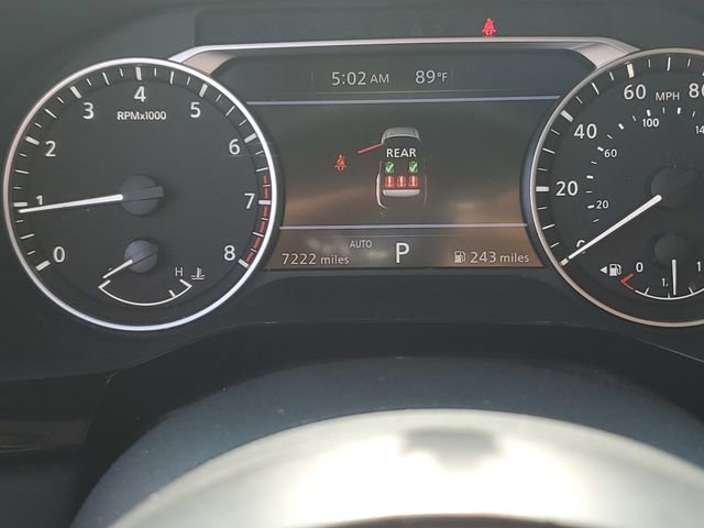 Used 2025 Nissan Pathfinder SV w/ SV Premium Package AWD/4WD image 15