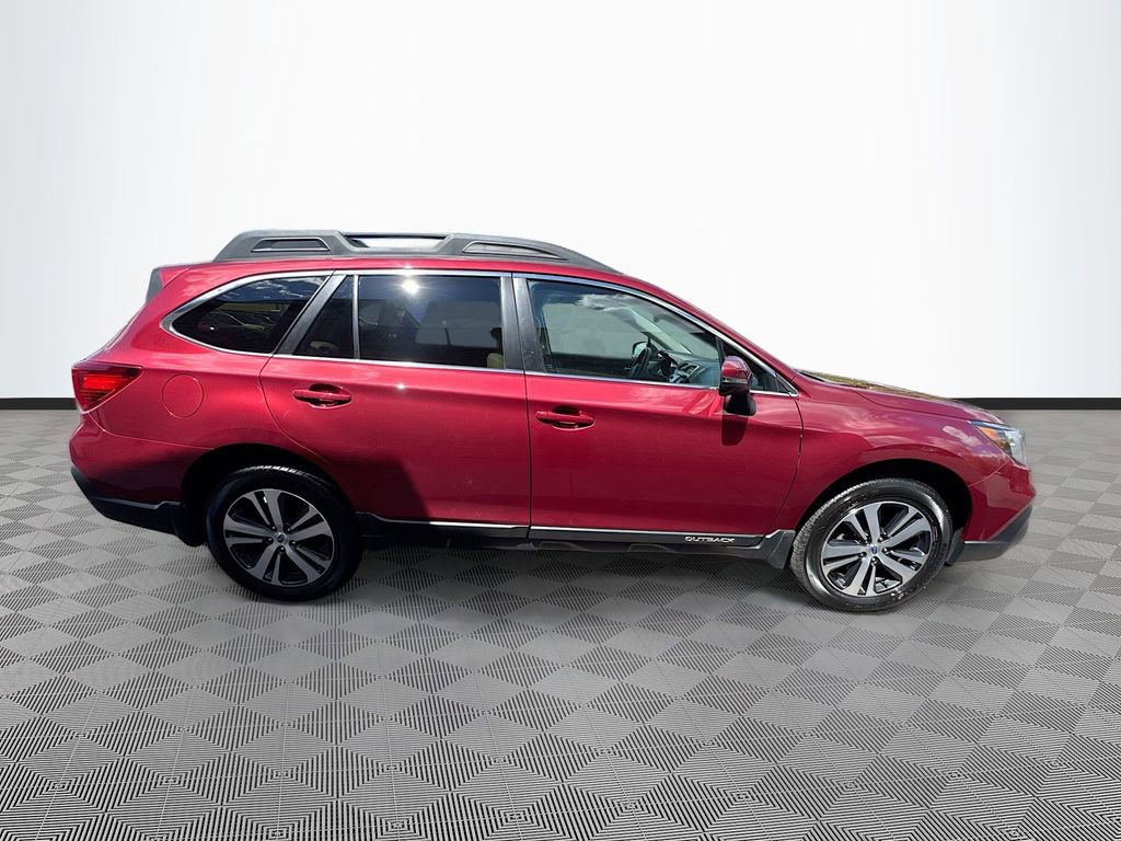 Used 2018 Subaru Outback 2.5i Limited AWD/4WD image 35