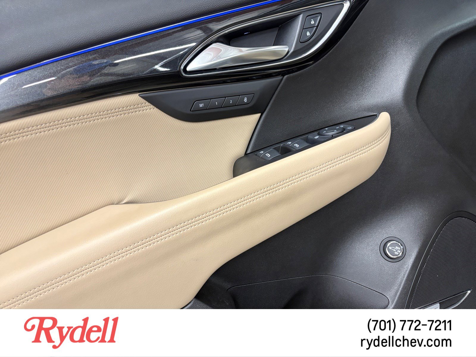 Used 2024 Buick Envision Preferred AWD/4WD image 11