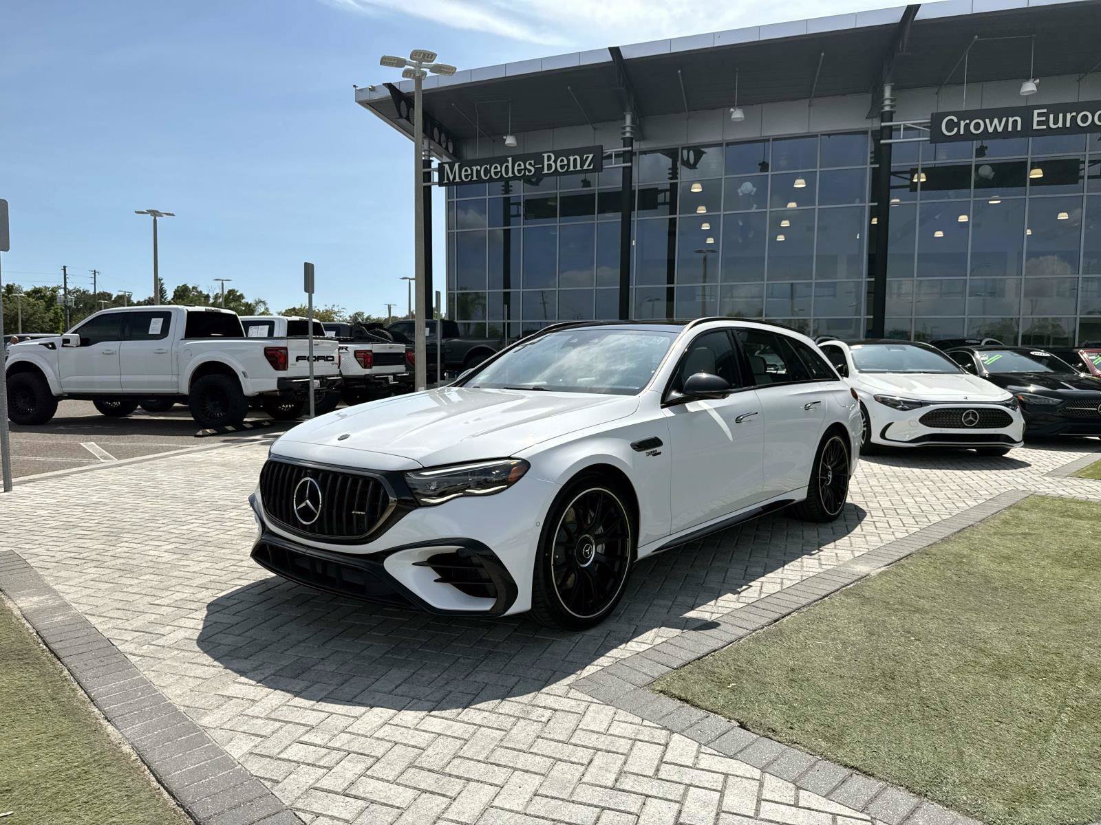 New 2026 Mercedes-Benz E 53 AMG 4MATIC Sedan image 2