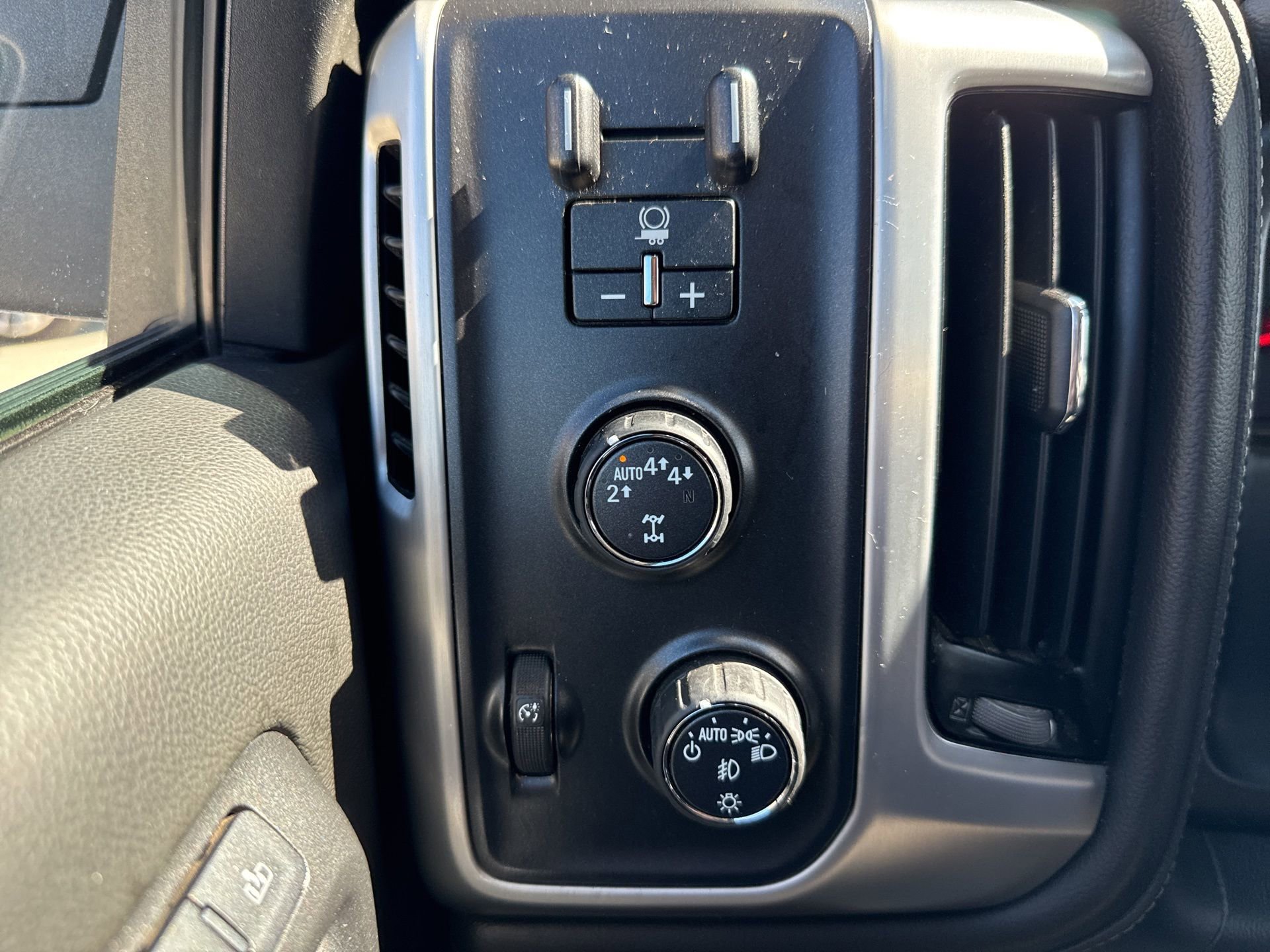 Used 2018 GMC Sierra 1500 SLT w/ Texas SLT Premium Package image 22