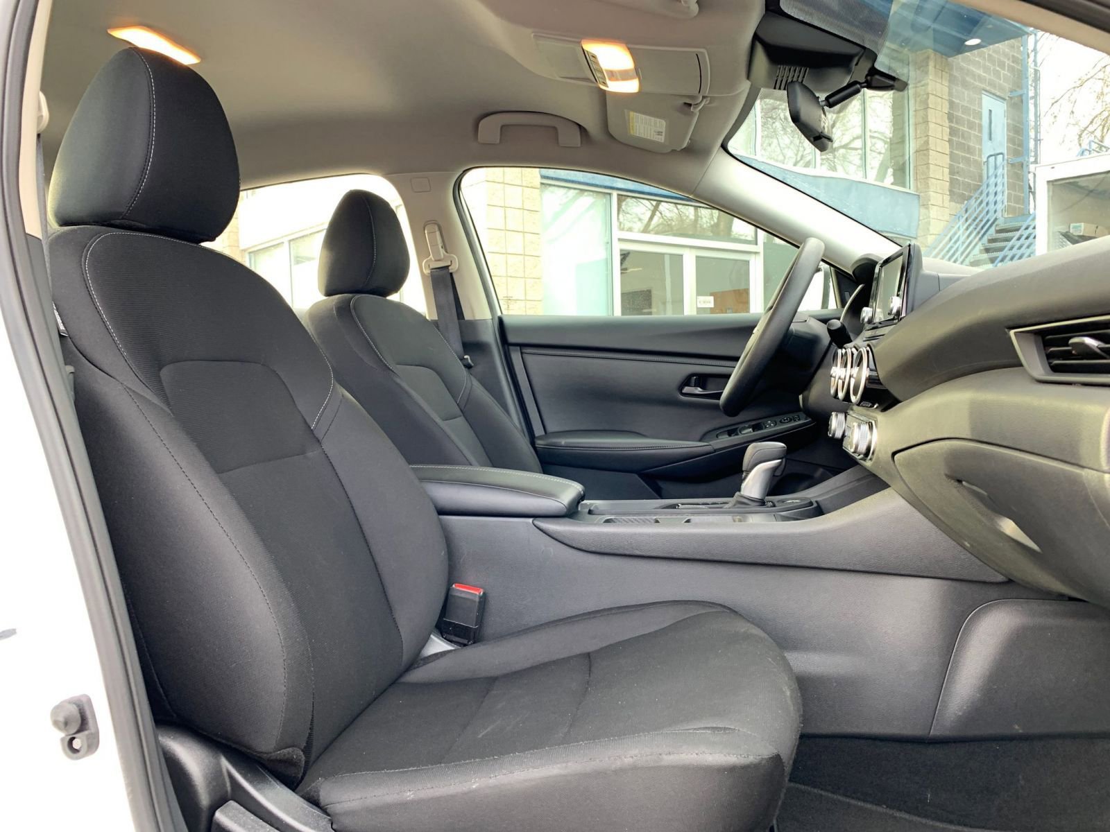 Used 2025 Nissan Sentra S image 35