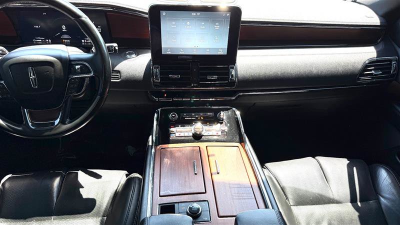 Used 2020 Lincoln Navigator Reserve AWD/4WD image 26
