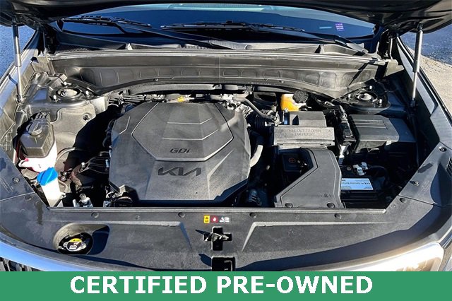 Used 2023 Kia Telluride EX w/ EX Captain's Chair Package image 9