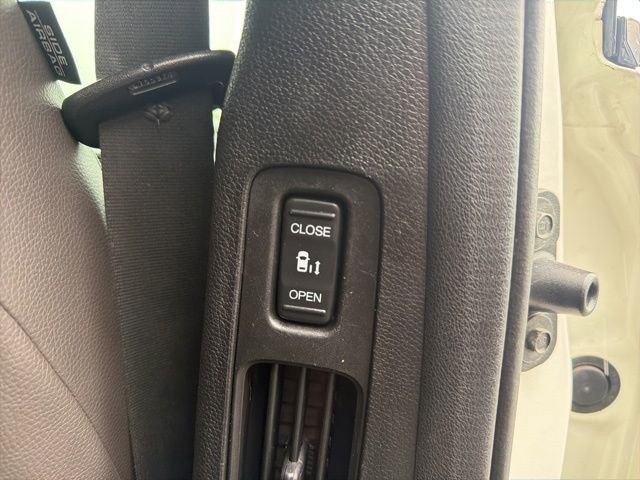 Used 2018 Honda Odyssey EX-L image 15